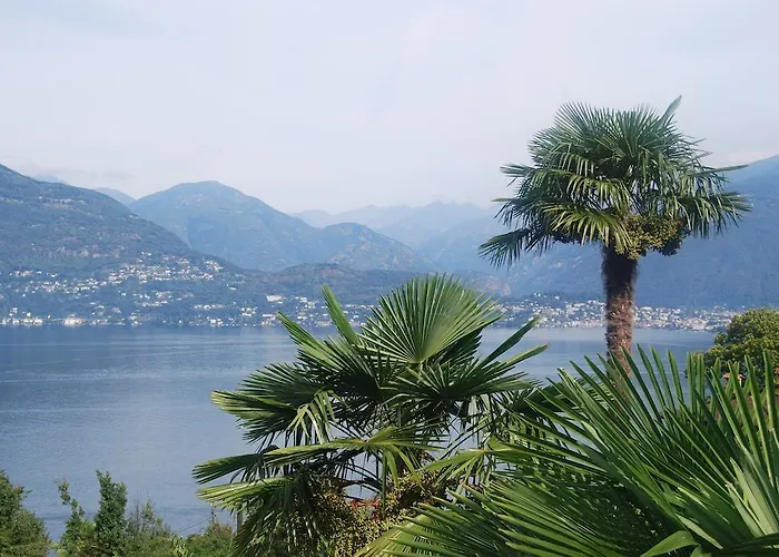 贝拉维斯塔岩洞酒店 2* Sant'Abbondio